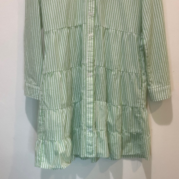 Like New - OVERSIZED DRESS – Green & White STRIPED With POCKETS – Size MEDIUM - Picture 5 of 8